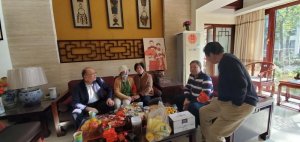 ܽ´չ߷οʡ˻롱ϵԱ