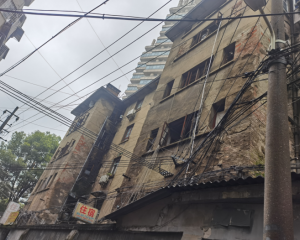 ܽ·ֵչϾɷݸǰȫ칤